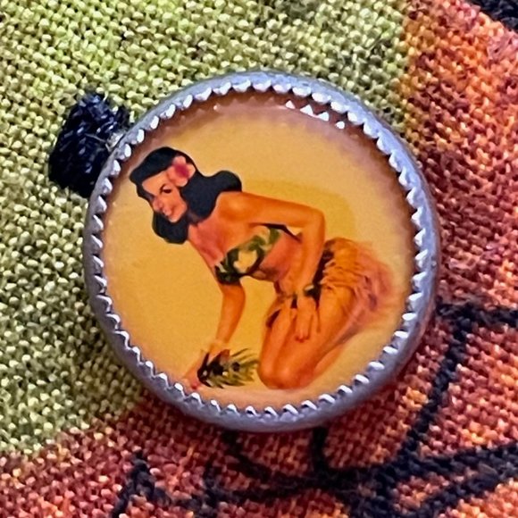 HiFi Manufacturing & World Domination Hawaiian Shirt (NWOT) - Picture 4 of 10